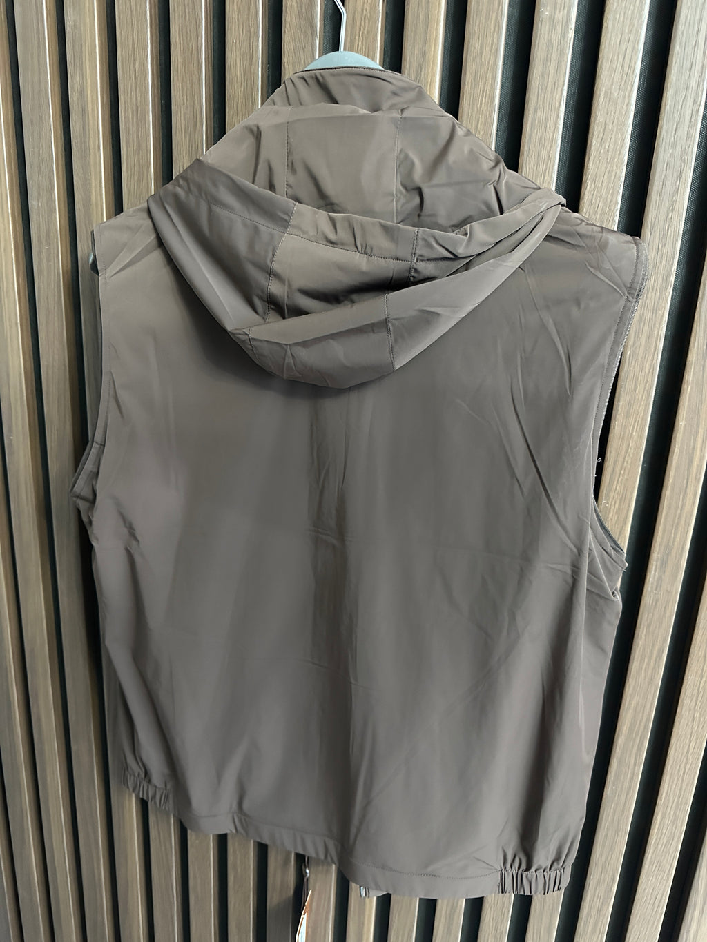Vestă Premium Loro Piana cu Glugă - Taupe